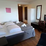 Svinesundparken Motel 3*